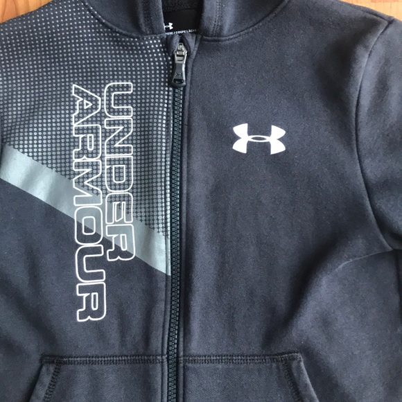 Under Armour Boys Sweatshirt - Picture 6 of 6